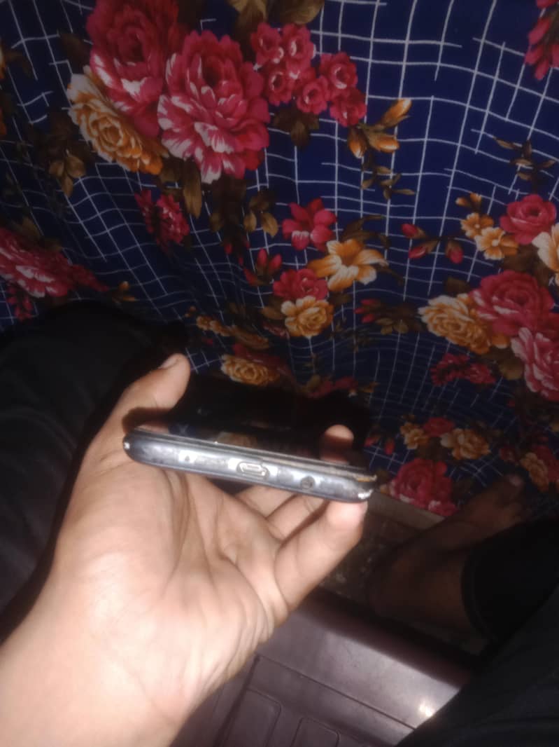 Tecno Spark 7 1