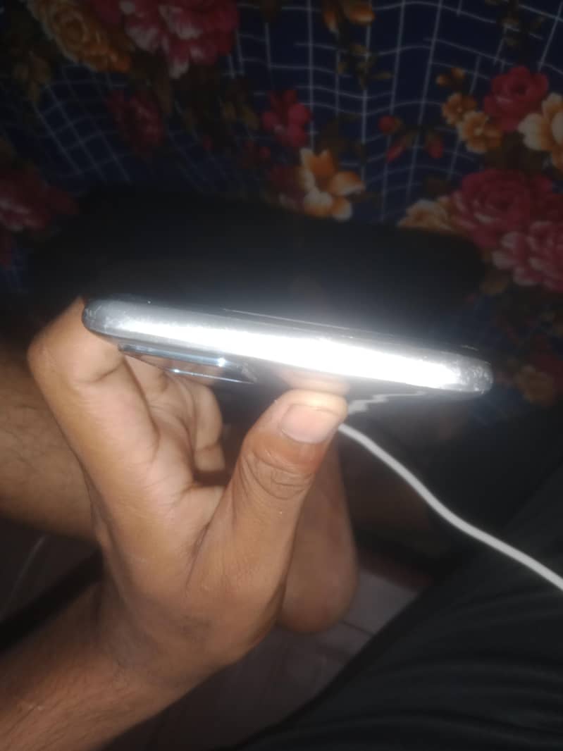 OPPO A16 0