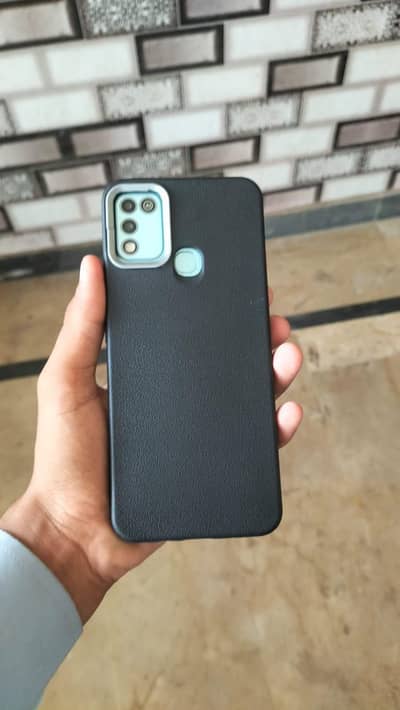 Infinix Hot 10 Play with box and original charger