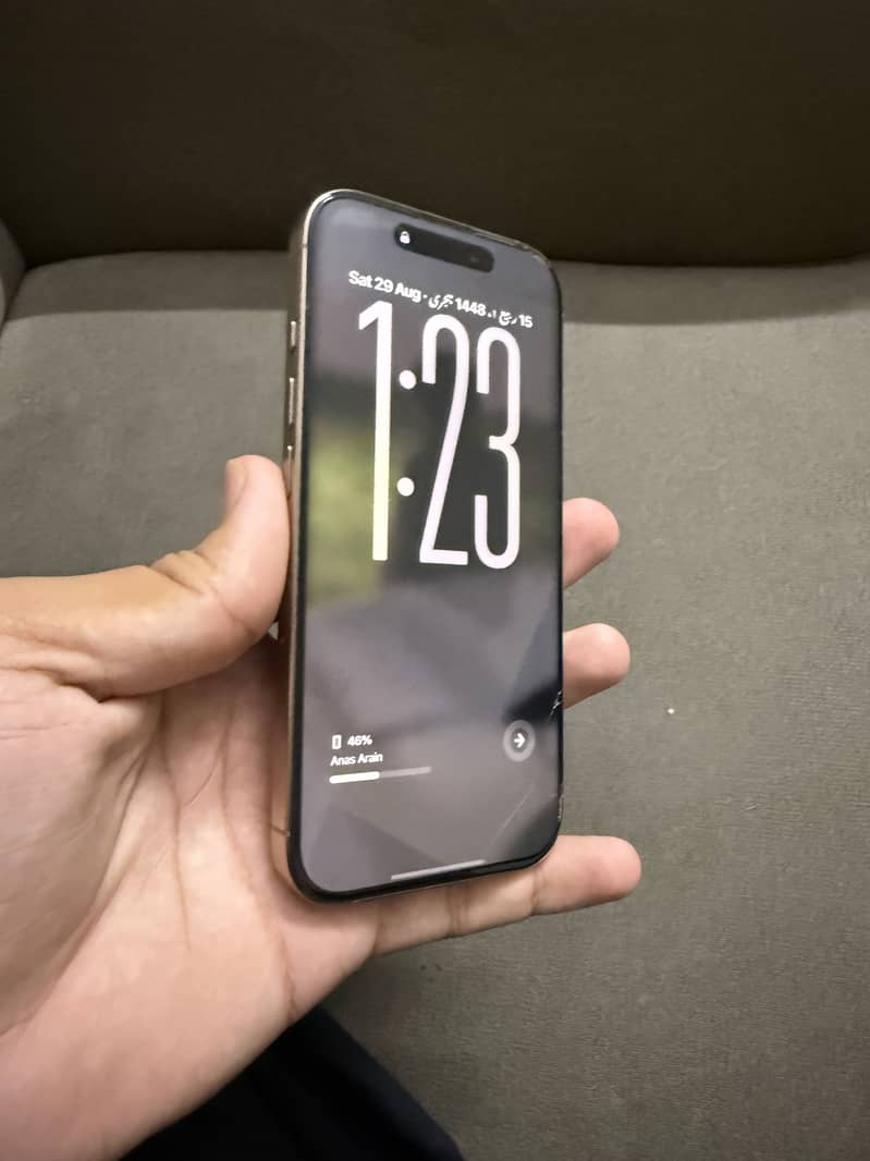 Apple iPhone 16 Pro 5