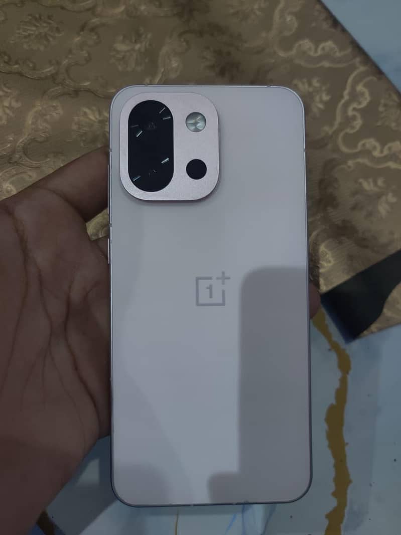 One Plus 13R 6
