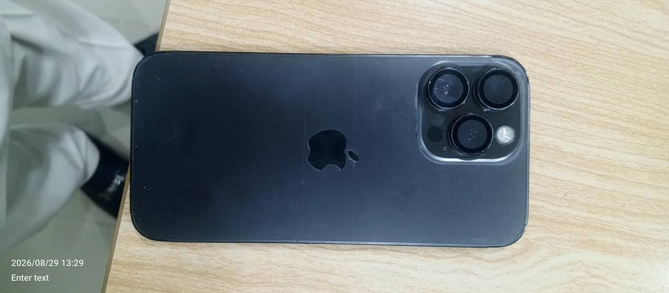 Apple iPhone 14 Pro Max 1