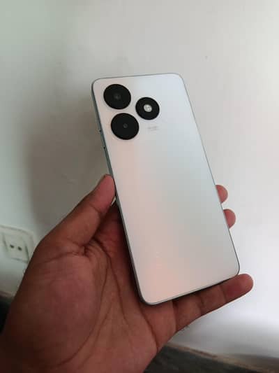 Tecno spark 20c 4+4/ 128