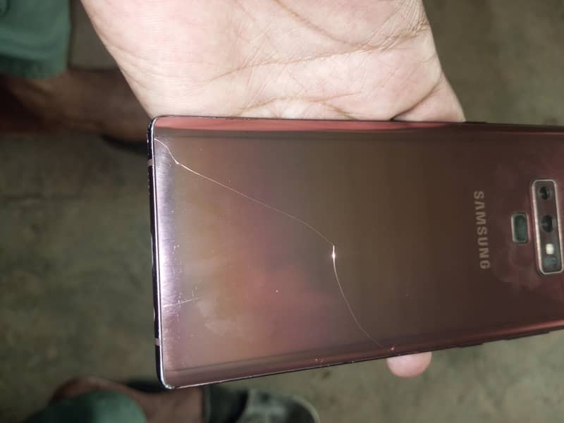Samsung Mobile Note 9 1