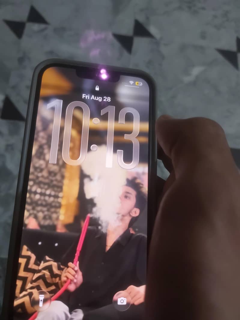 Apple iPhone 13 5