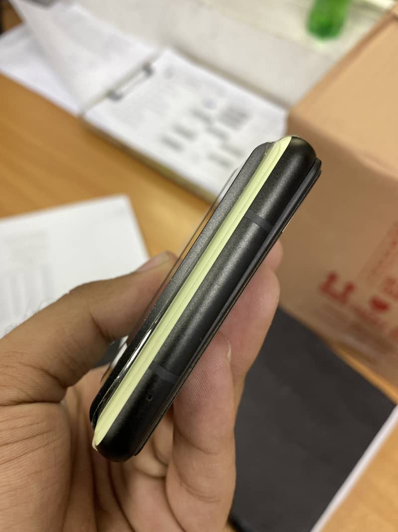 Google Pixel 6 4