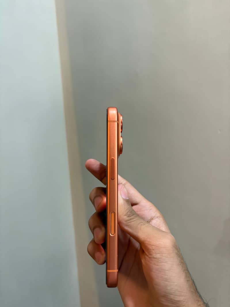 Apple iPhone 17 Pro 5