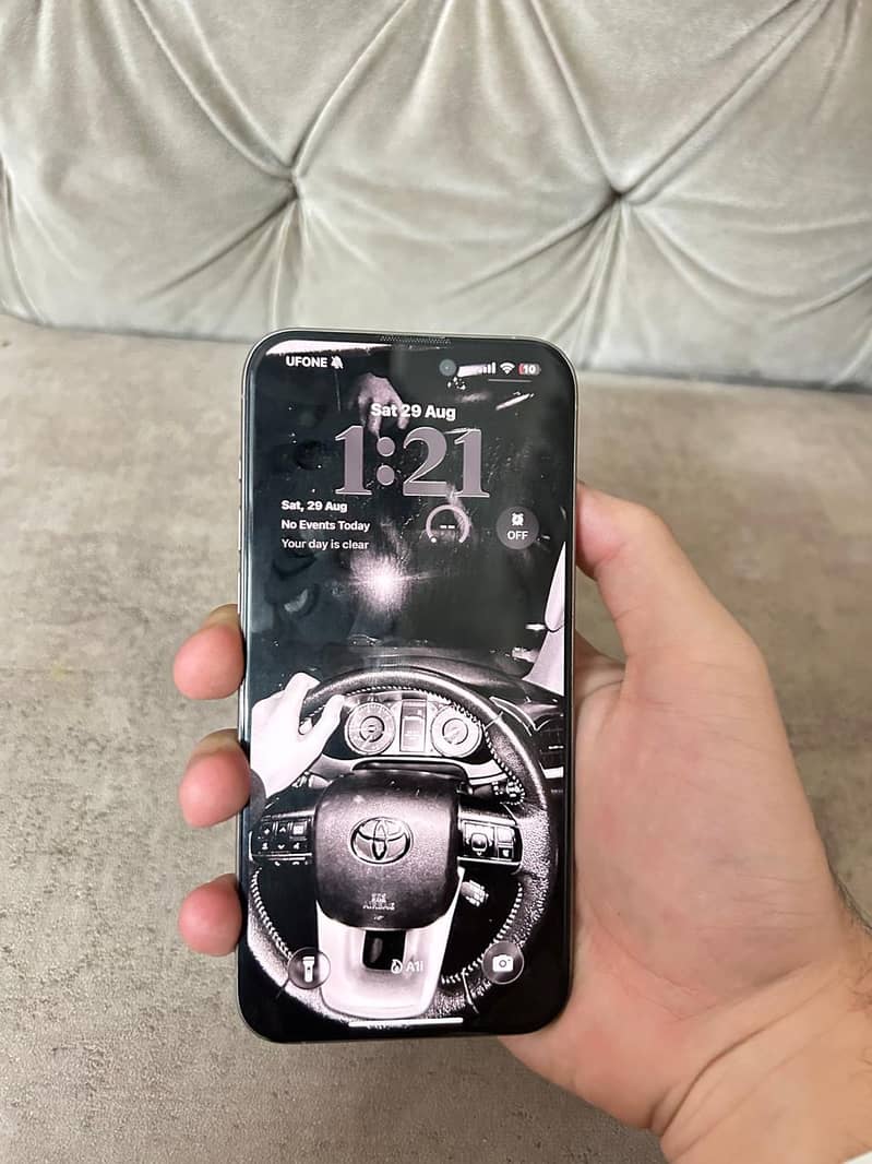 Apple iPhone 15 Pro Max 5