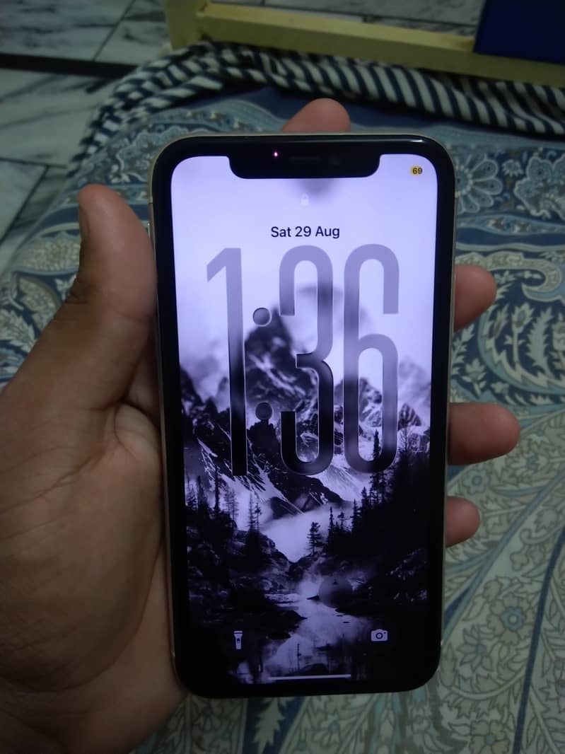 Apple iPhone 11 1
