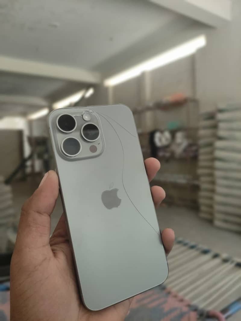 Natural titanium 10/10 condition 6