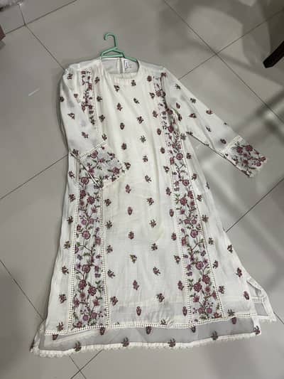 Almost New 3 Piece Ethnic Suit