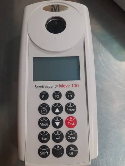 URGENT SALE: Spectroquant Move 100 Colorimeter