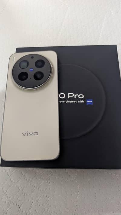 Vivo X300 Pro 9 months warranty Pta official