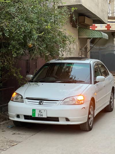 Honda Civic Oriel 2004