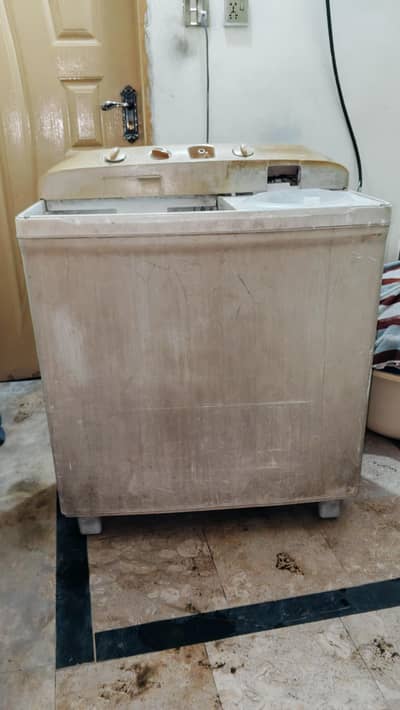Dawlance Washing Machine With Spinner
