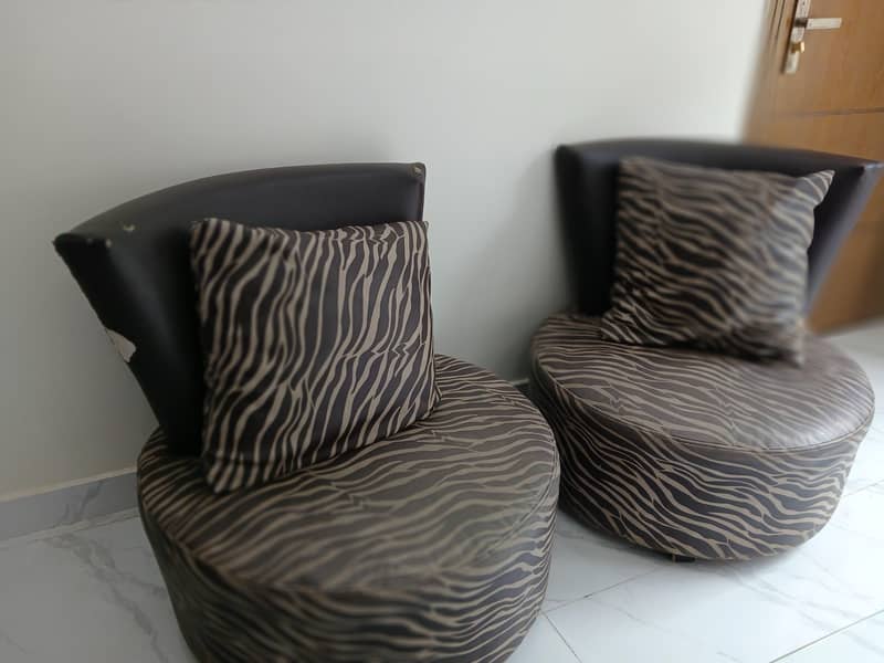 Pafi sofa and Center table 1