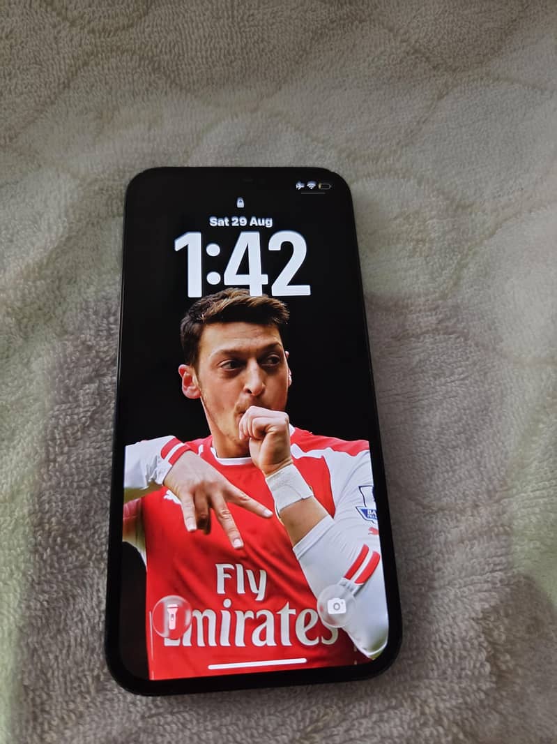 Apple iPhone 12 3