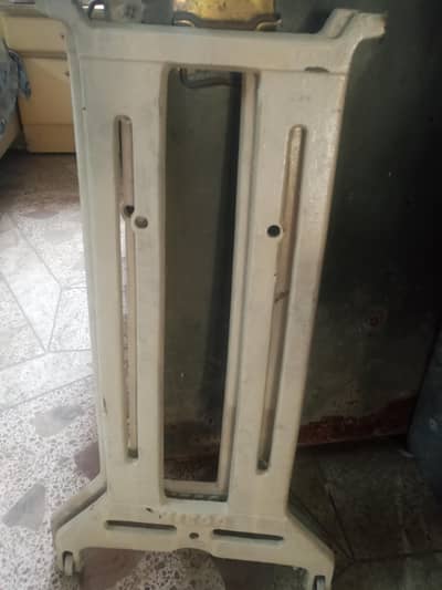 sewing machine  stand