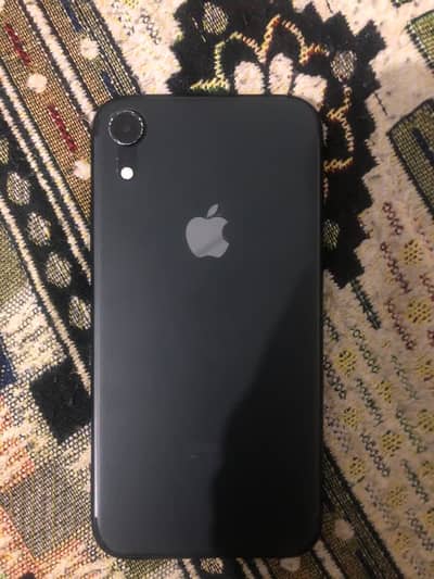 Apple iPhone XR