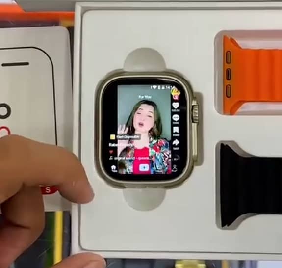 4G Smart Watch with Sim & Camera 0