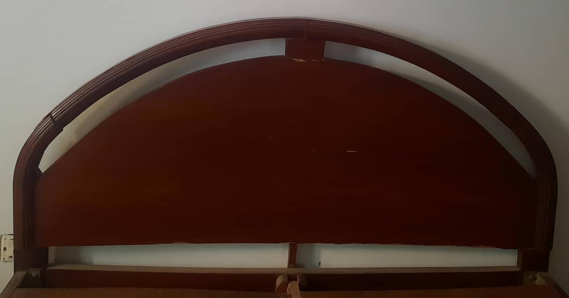 Queen Size Bed 2