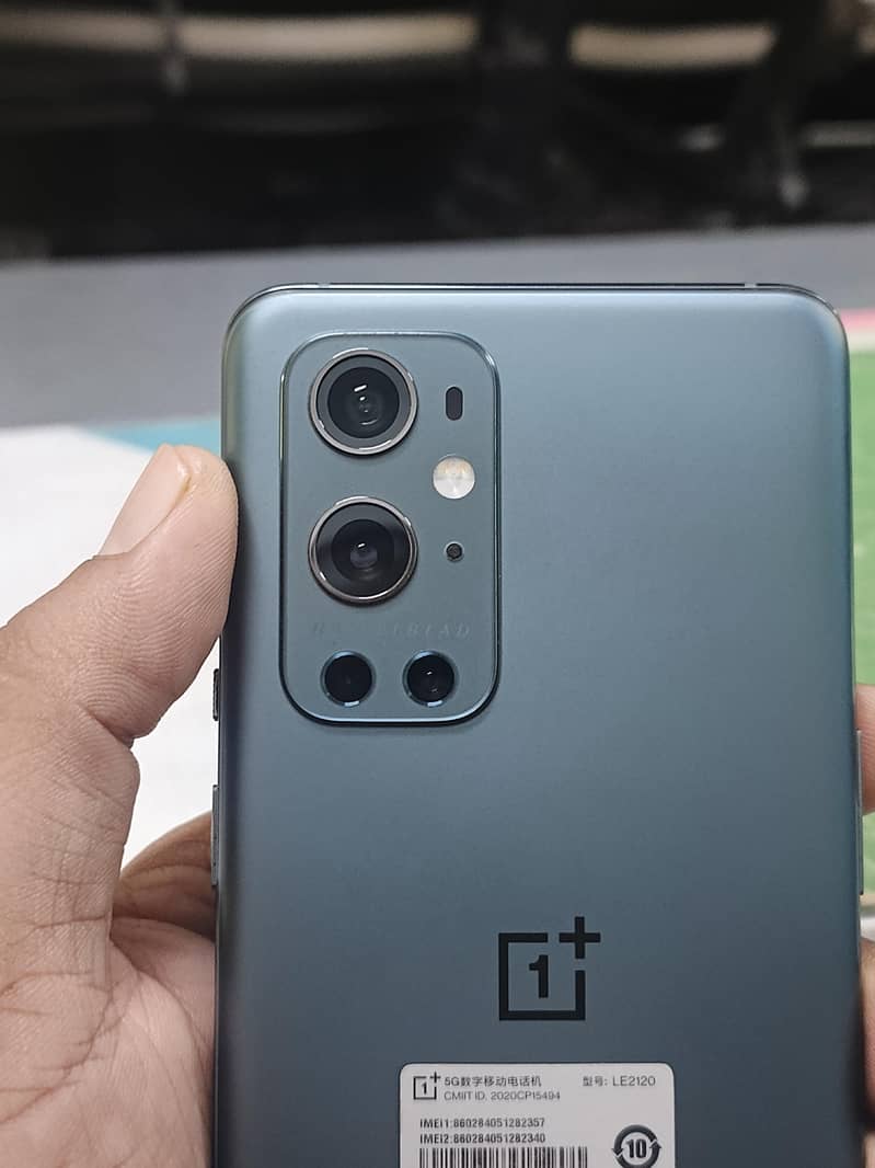 One Plus 9 Pro 5G 2