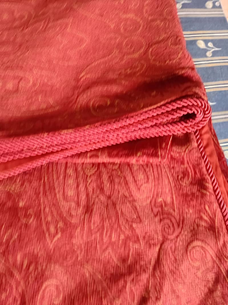beautiful weaved bedsheet set 1