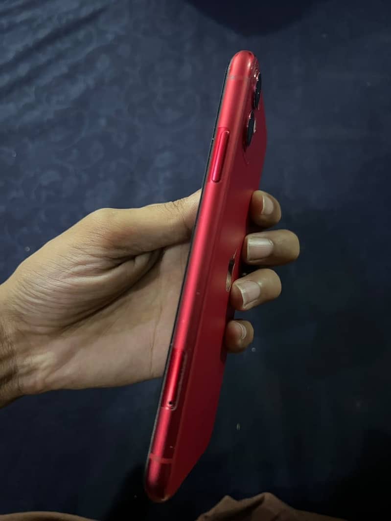 Apple iPhone 11 7