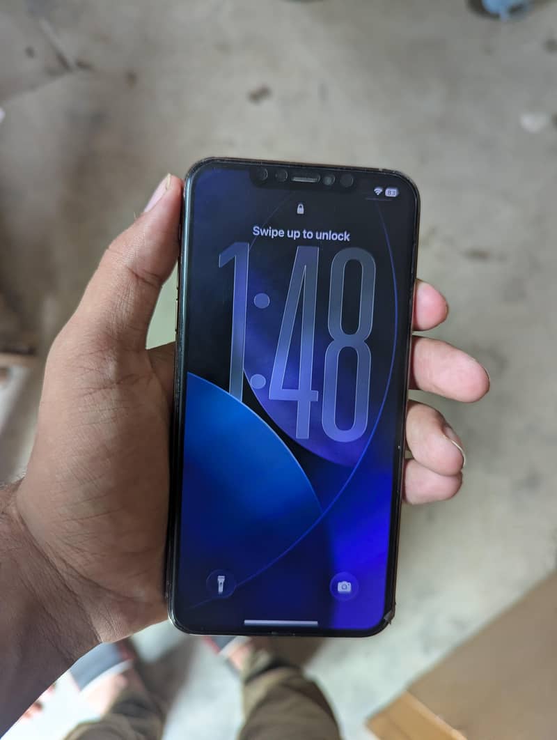 Apple iPhone 11 Pro Max 0