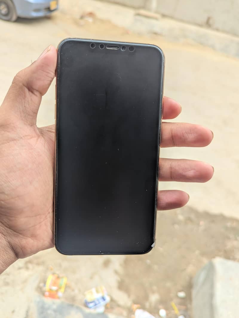 Apple iPhone 11 Pro Max 6