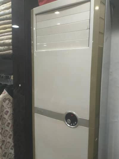 Gree cabinet 2 Ton 03034957482