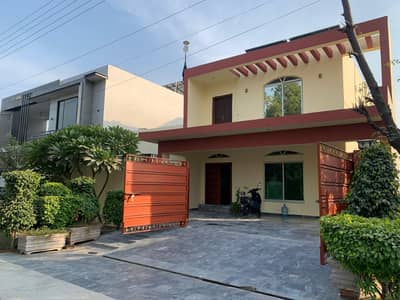 Engineer Town E4 Block 1 Kanal House For Sale On 50 Feet Road Near Park