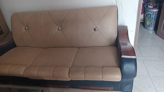 5 seater leather sofa set with wooden work
