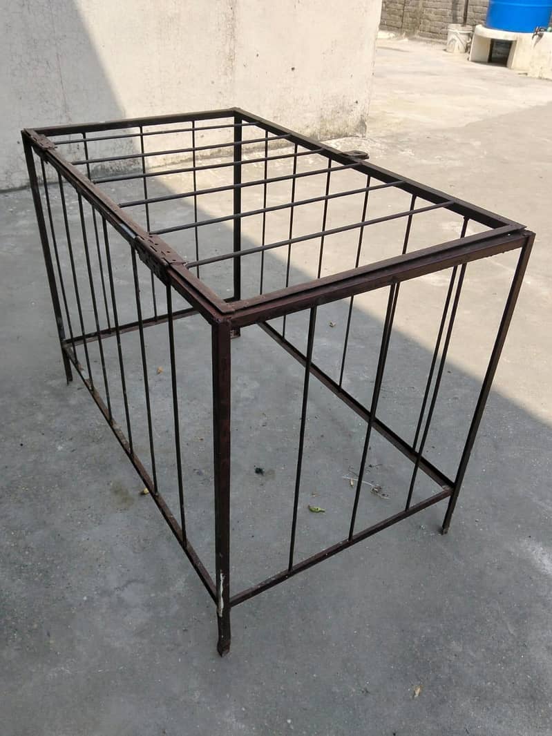 Cage. 2