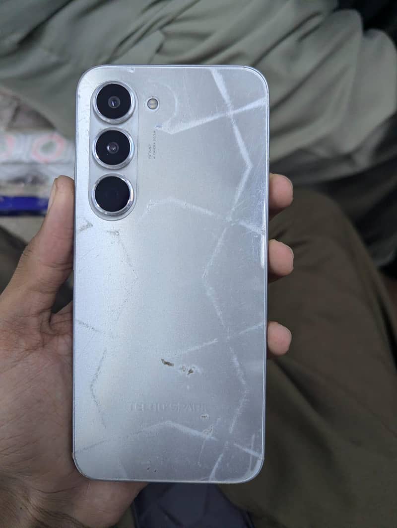 tecno spark 40 pro 2