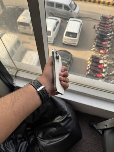 Apple iPhone 13 Pro