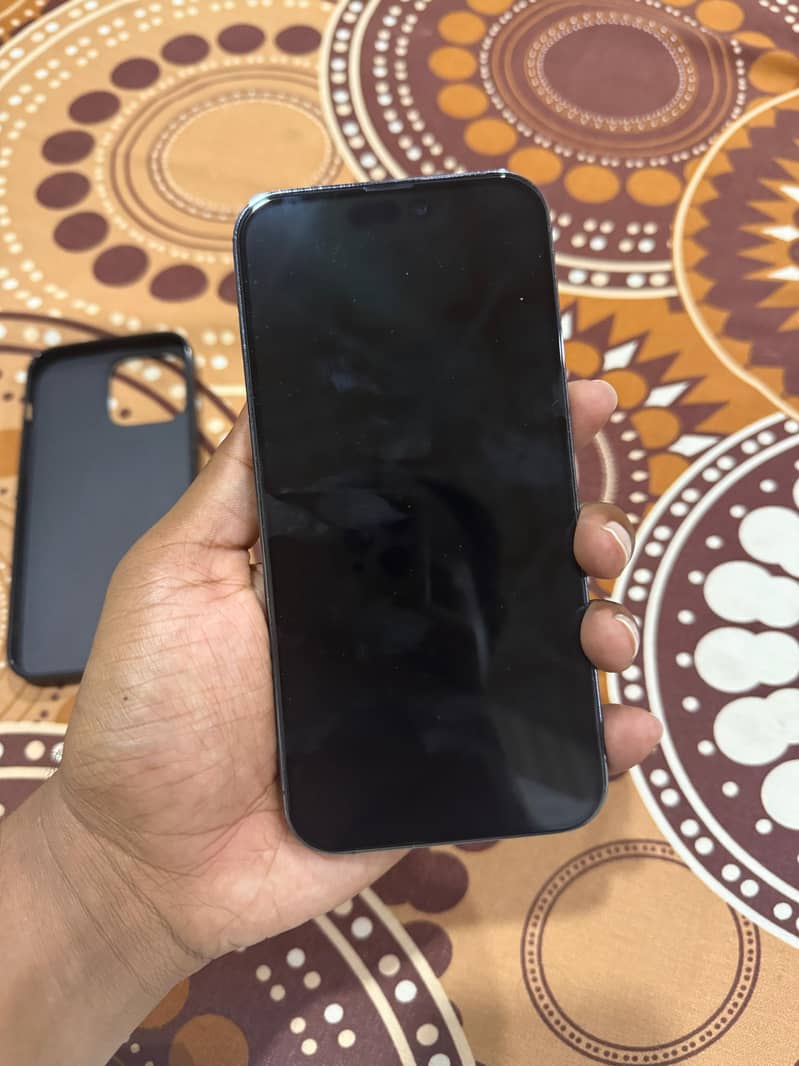 Apple iPhone 14 Pro Max 2
