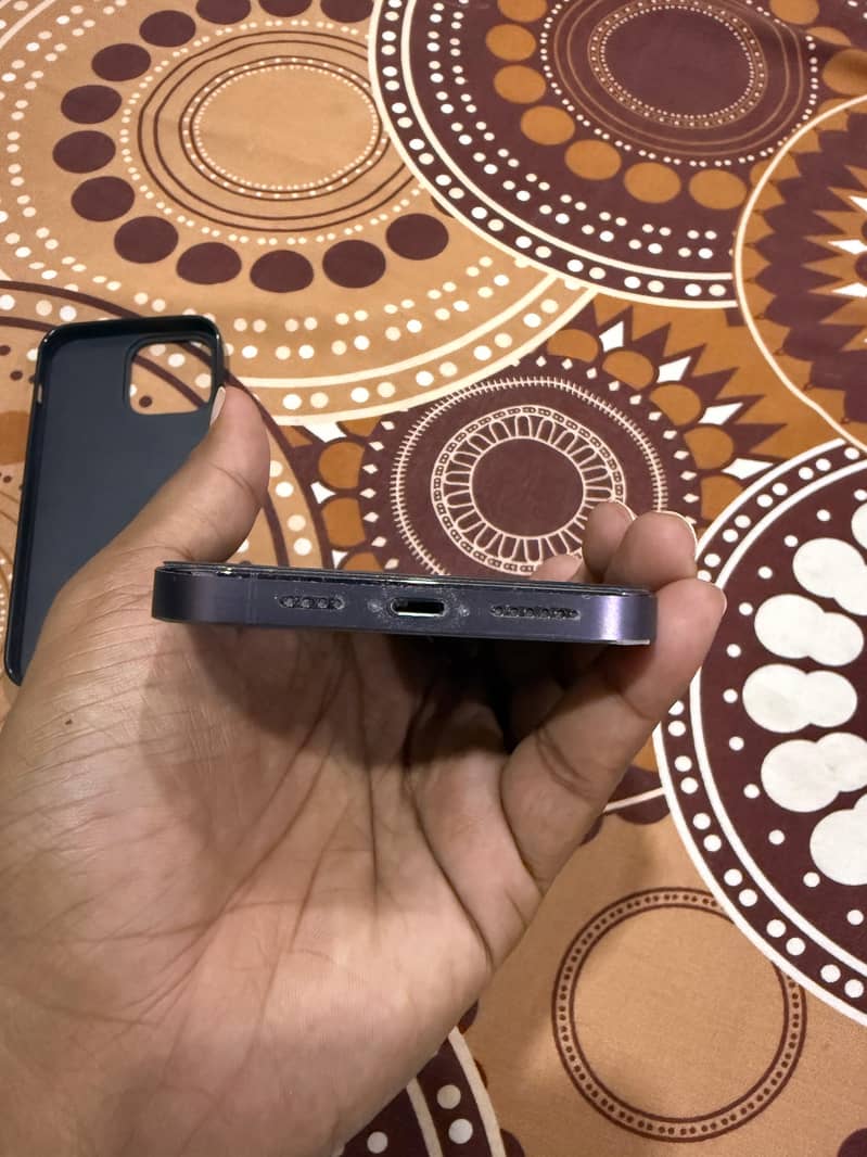 Apple iPhone 14 Pro Max 3