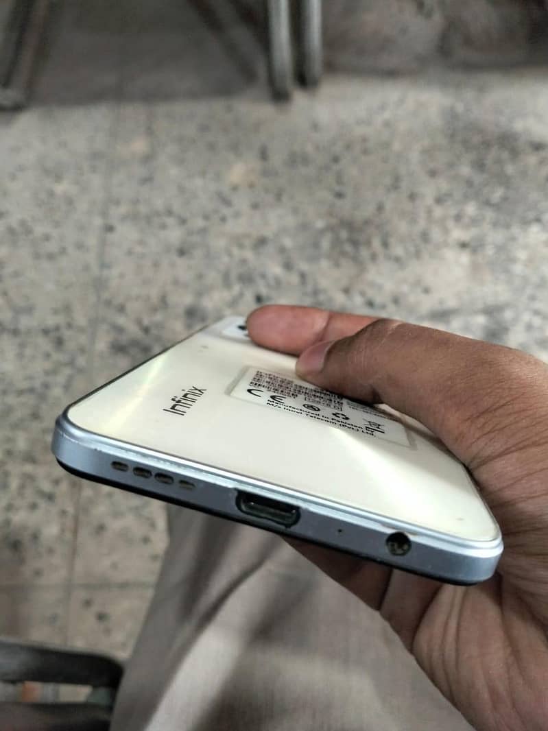 Infinix Note 12 5
