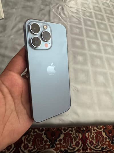 iphone 13 pro factory unlock 256gb with box waterpack condition 10/10
