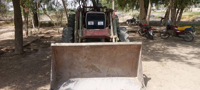 Massey 285 Tractor Jeco Bucket Installed