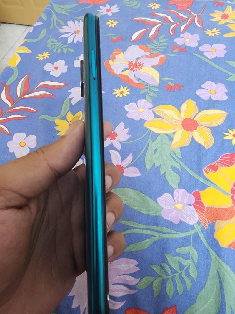Xiaomi Redmi Note 9 Pro 1