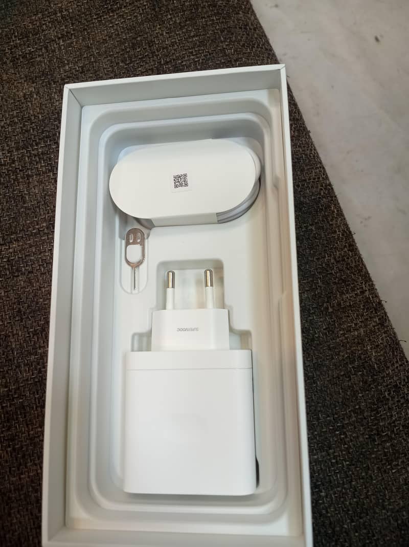 OPPO A6s 1