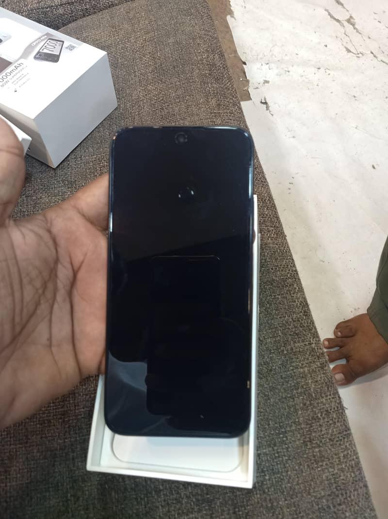 OPPO A6s 3