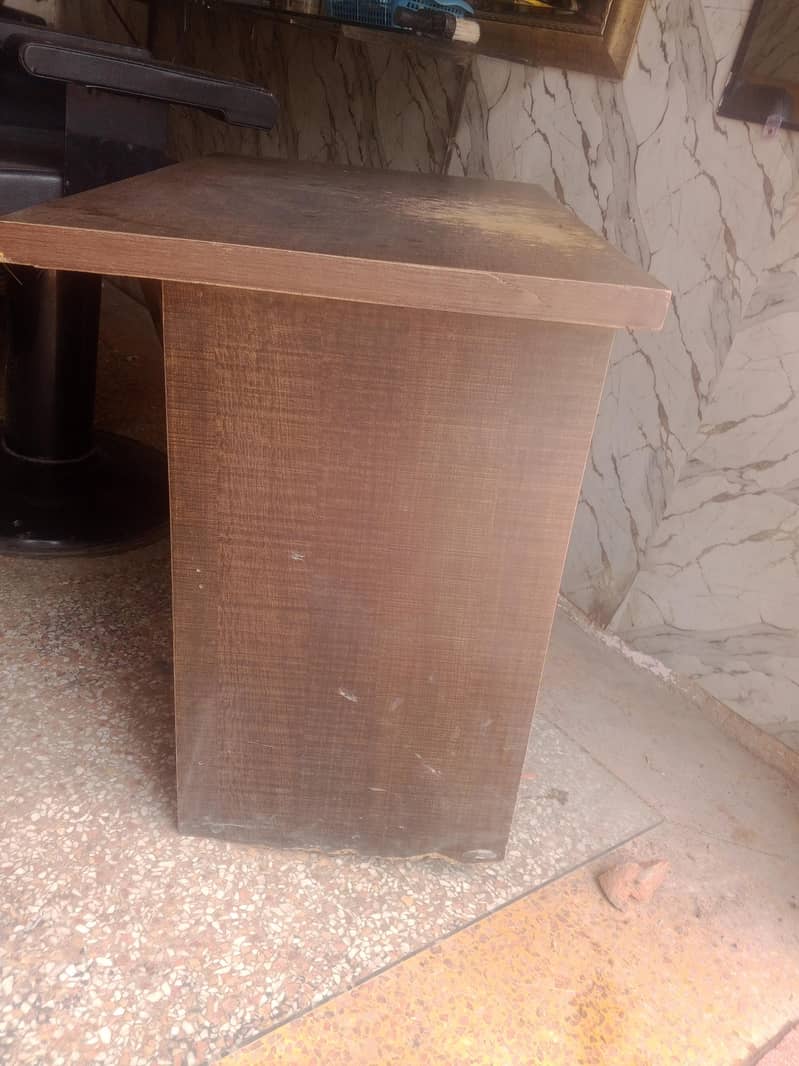computer table 4