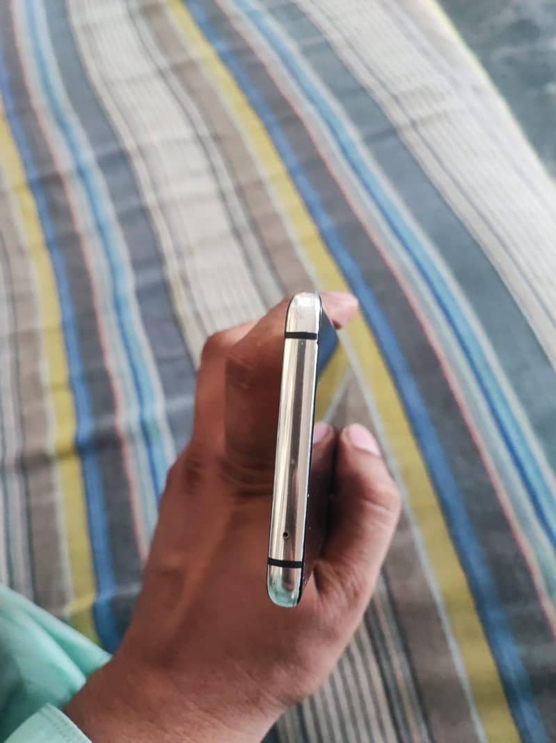 One Plus 8 4