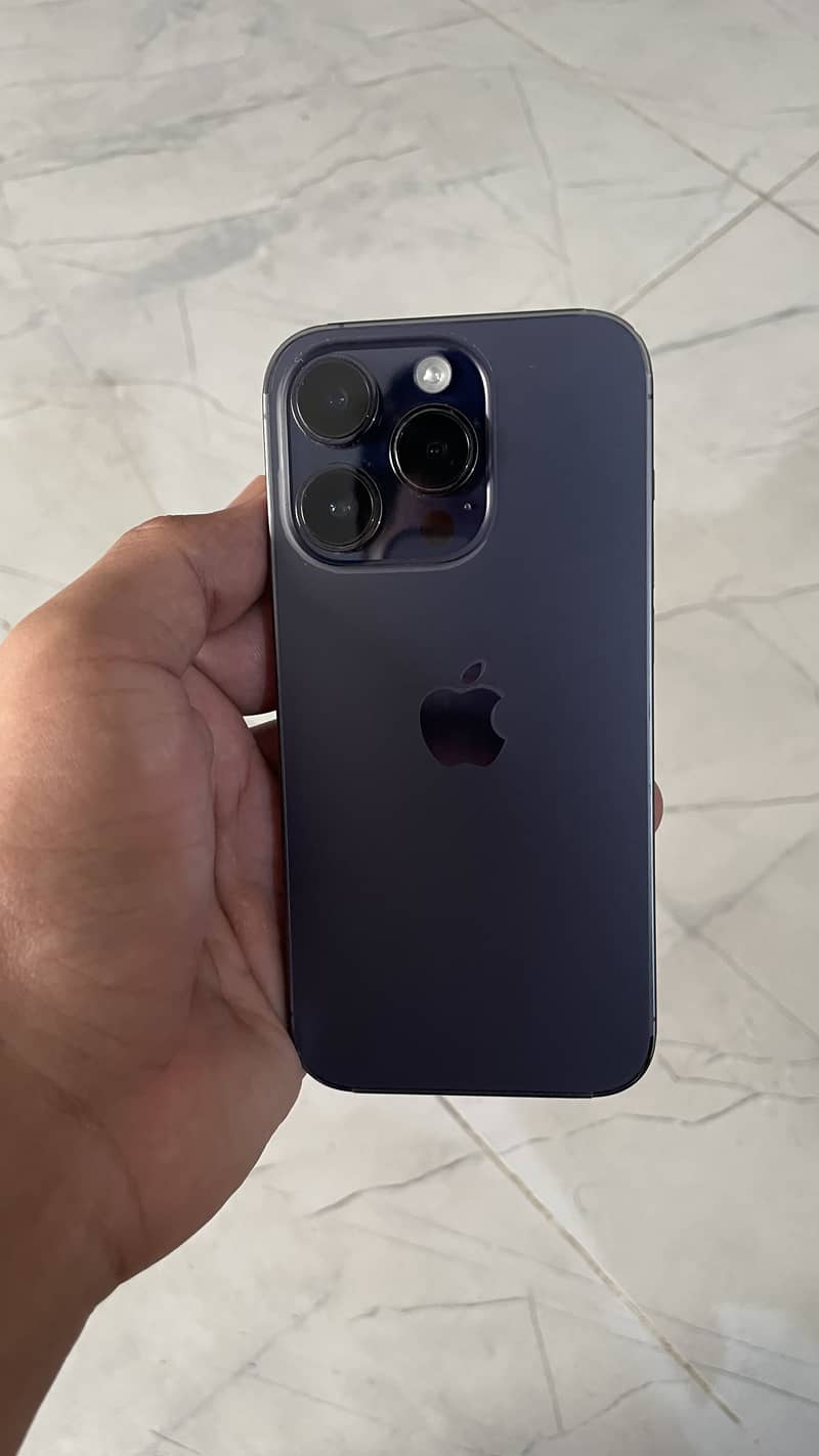 Apple iPhone 14 Pro 0