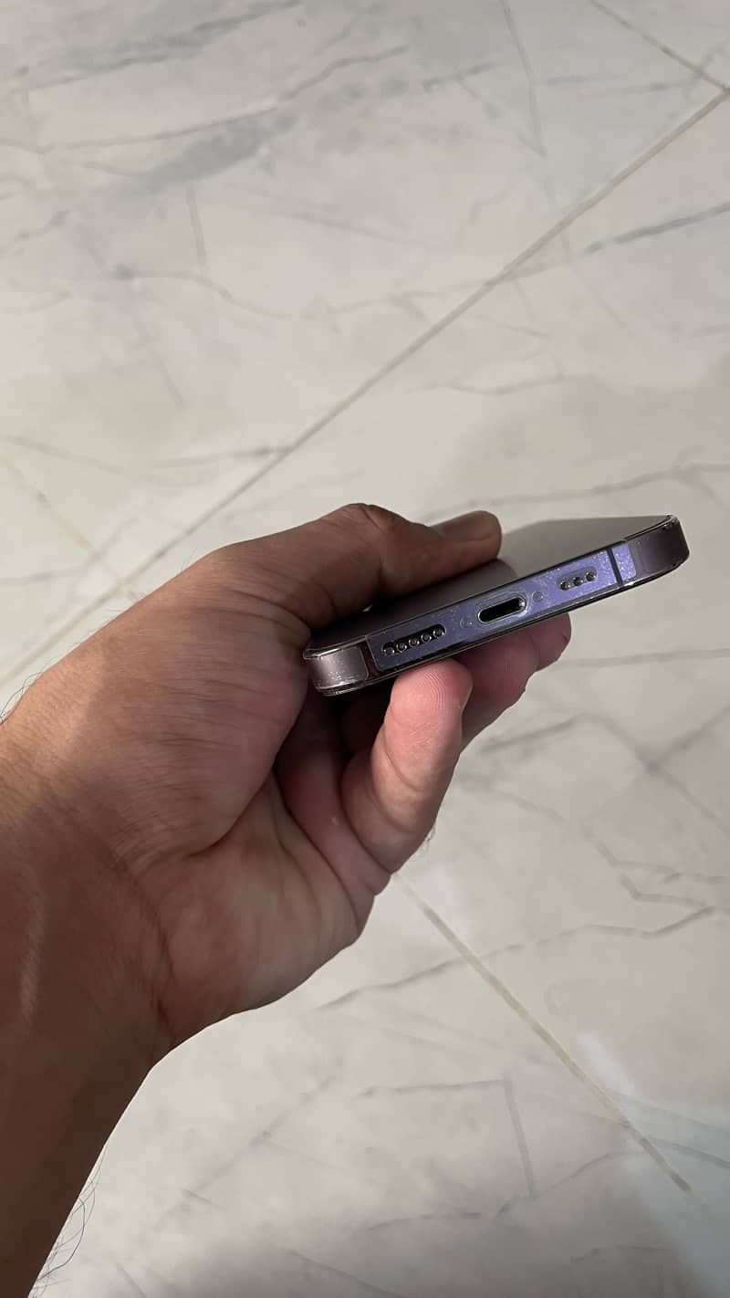 Apple iPhone 14 Pro 1