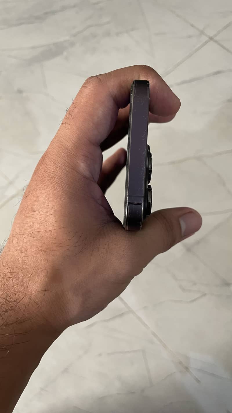 Apple iPhone 14 Pro 3