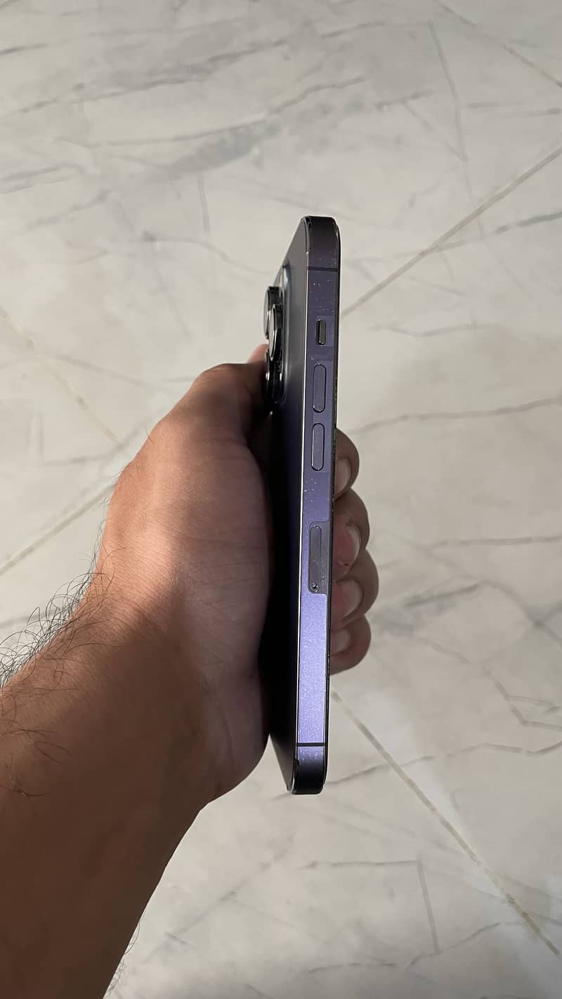Apple iPhone 14 Pro 4